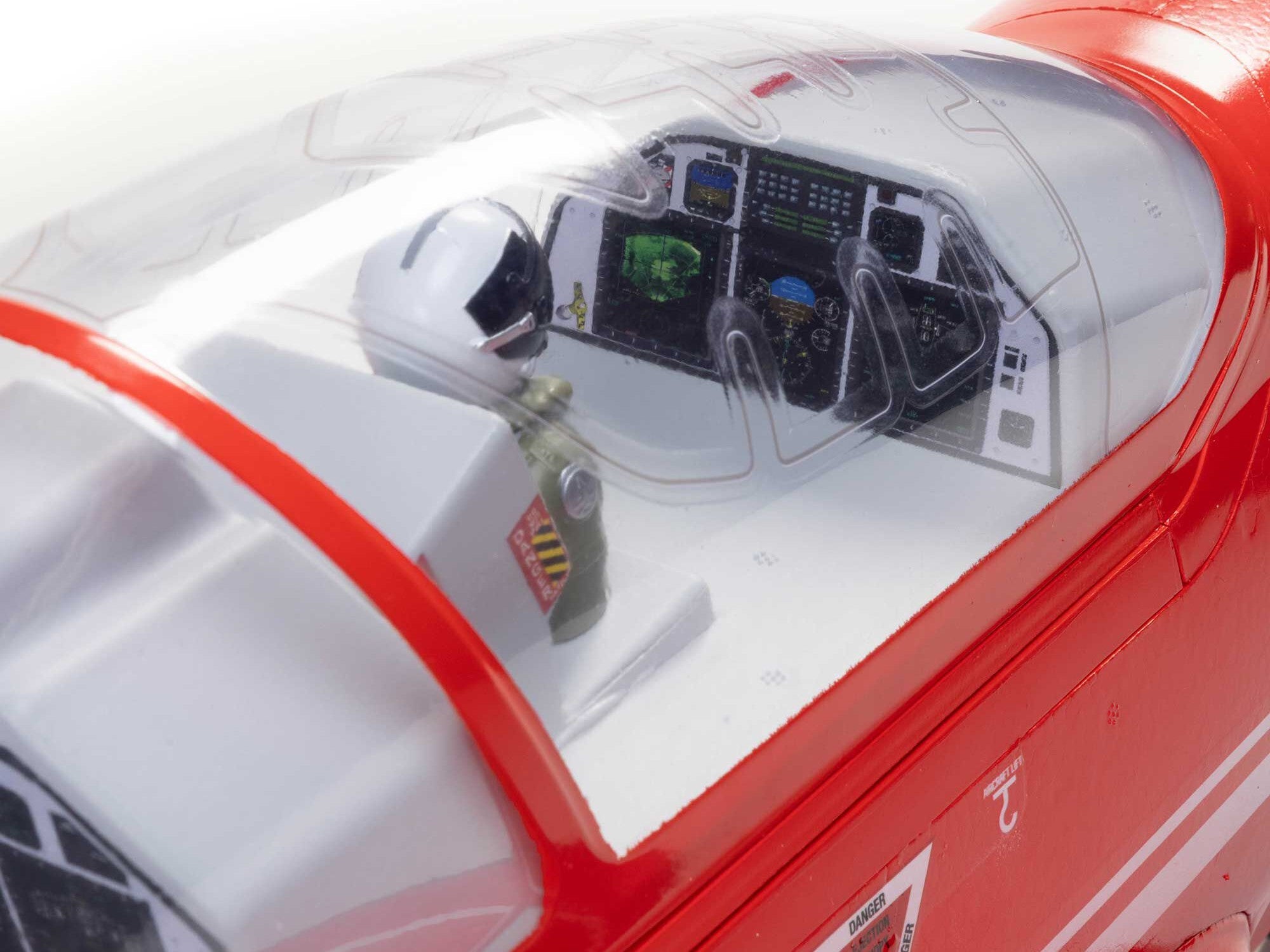 E-Flite Pilatus PC-21 1.3m BNF Basic with AS3X+ and SAFE Select EFL14950