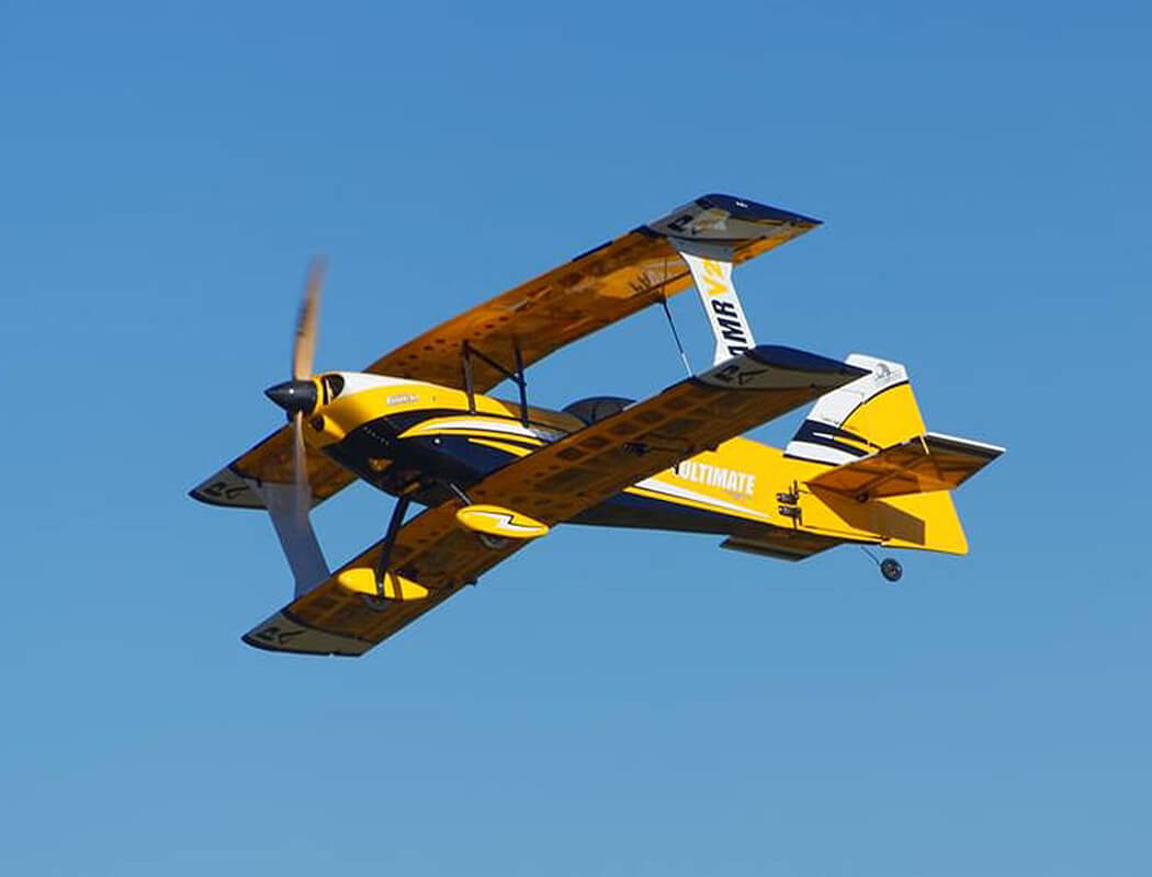 Precision Aerobatics Ultimate AMR V3 - Yellow PL-1038-Y
