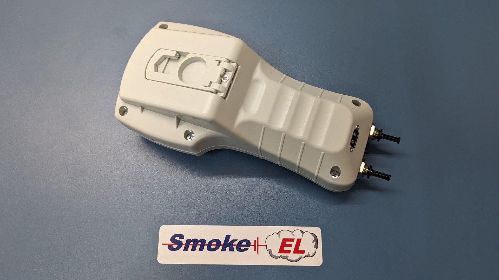 The EL Fuel-Station For Normal & Bag Tanks From Smoke Systems V5 Black Friday Special