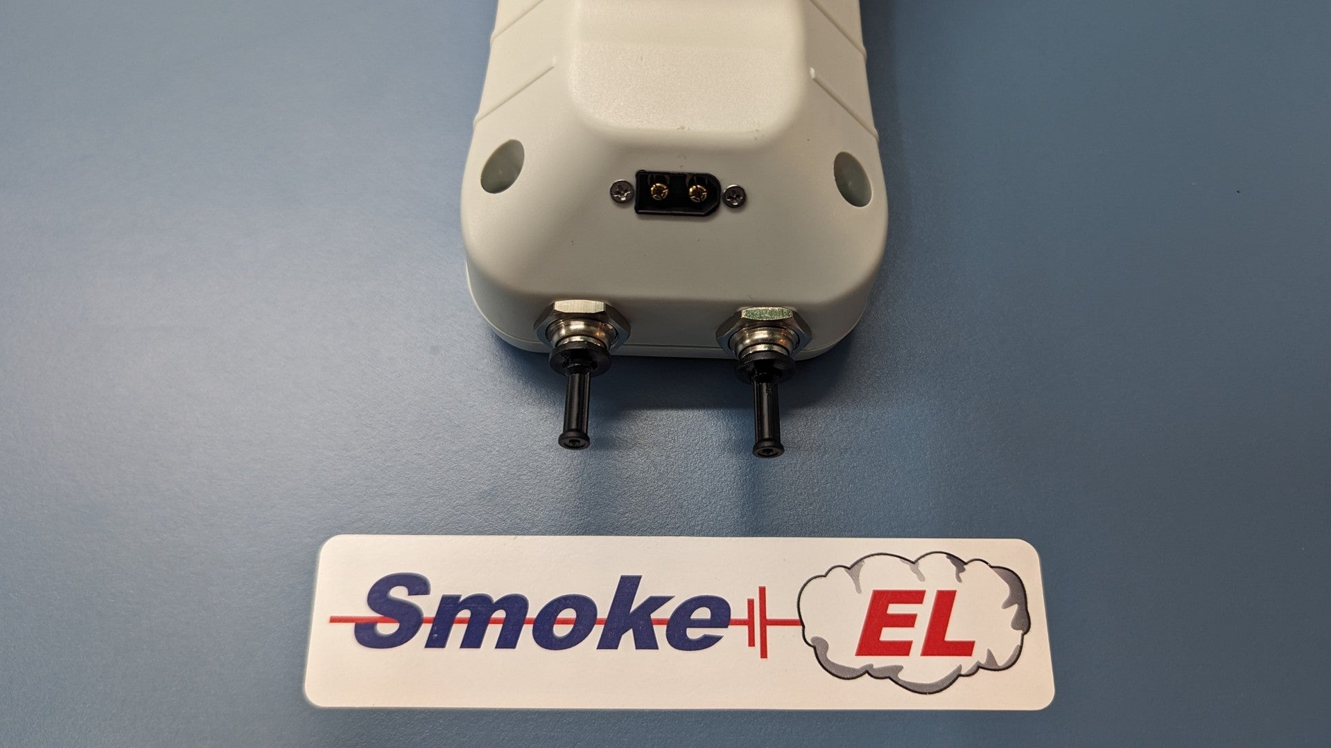 The EL Fuel-Station For Normal & Bag Tanks From Smoke Systems V5 Black Friday Special