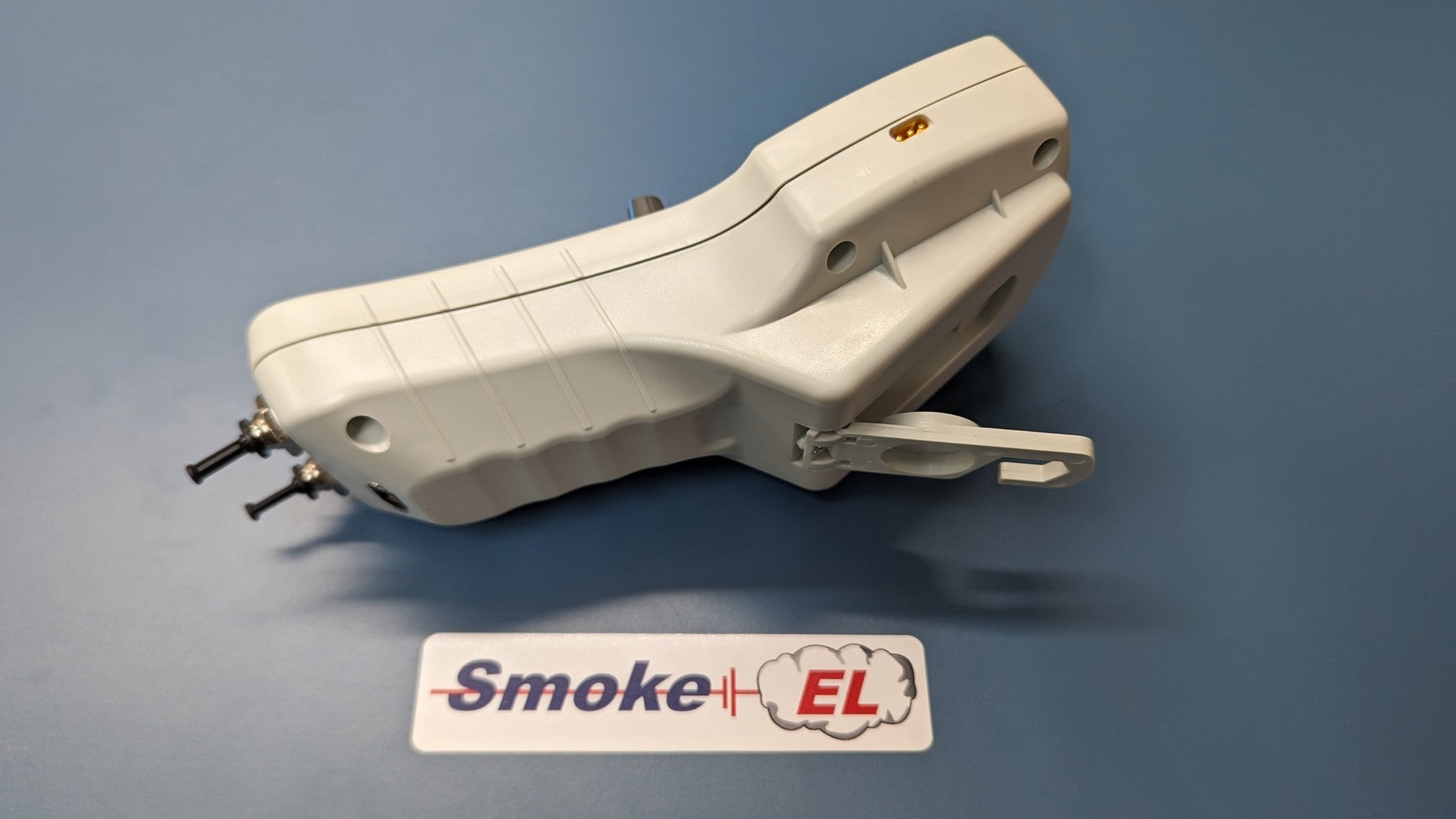The EL Fuel-Station For Normal & Bag Tanks From Smoke Systems V5 Black Friday Special
