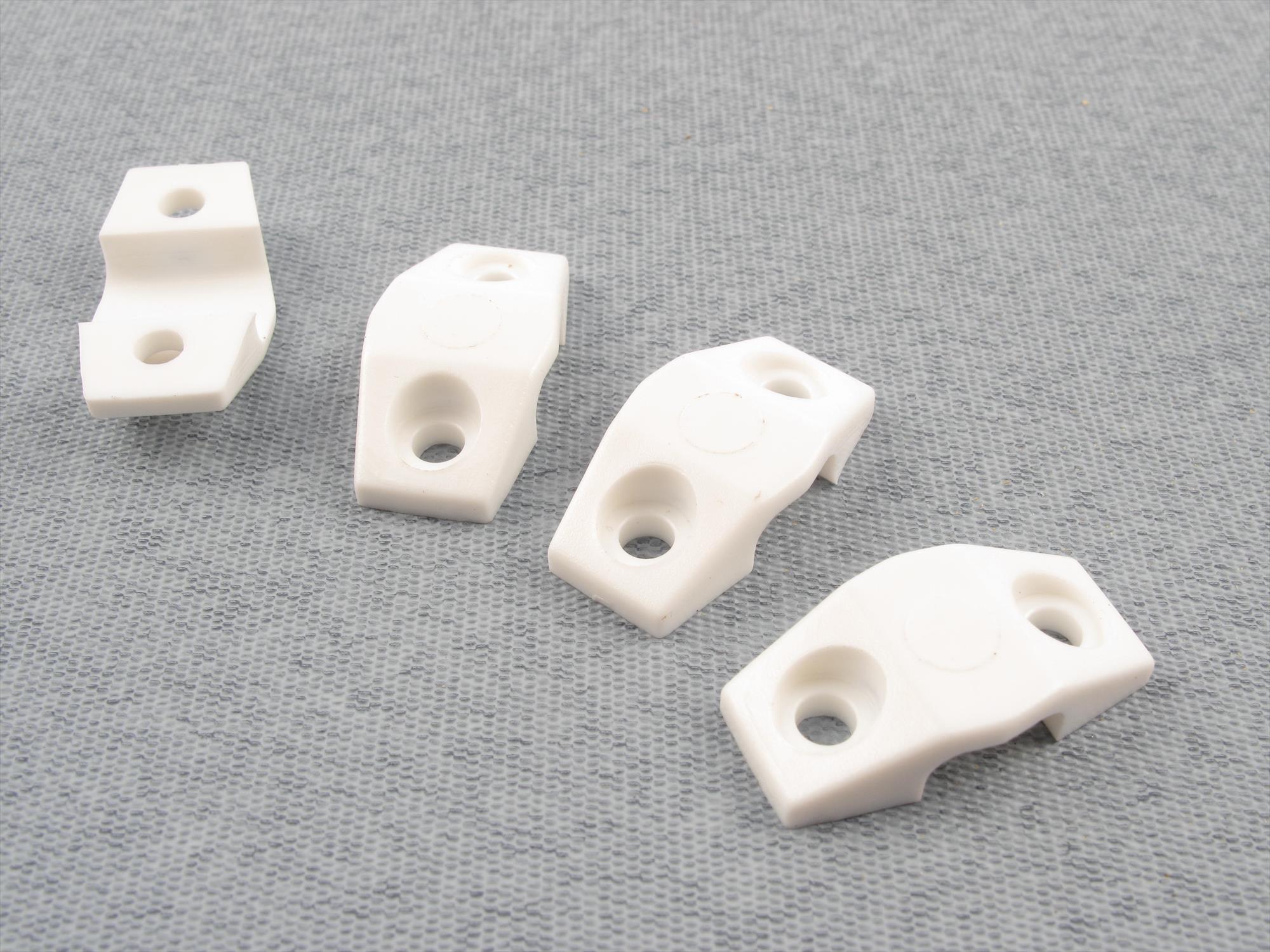 Radio Active U/C Clamps - Double 8G (pk4) RAA1061