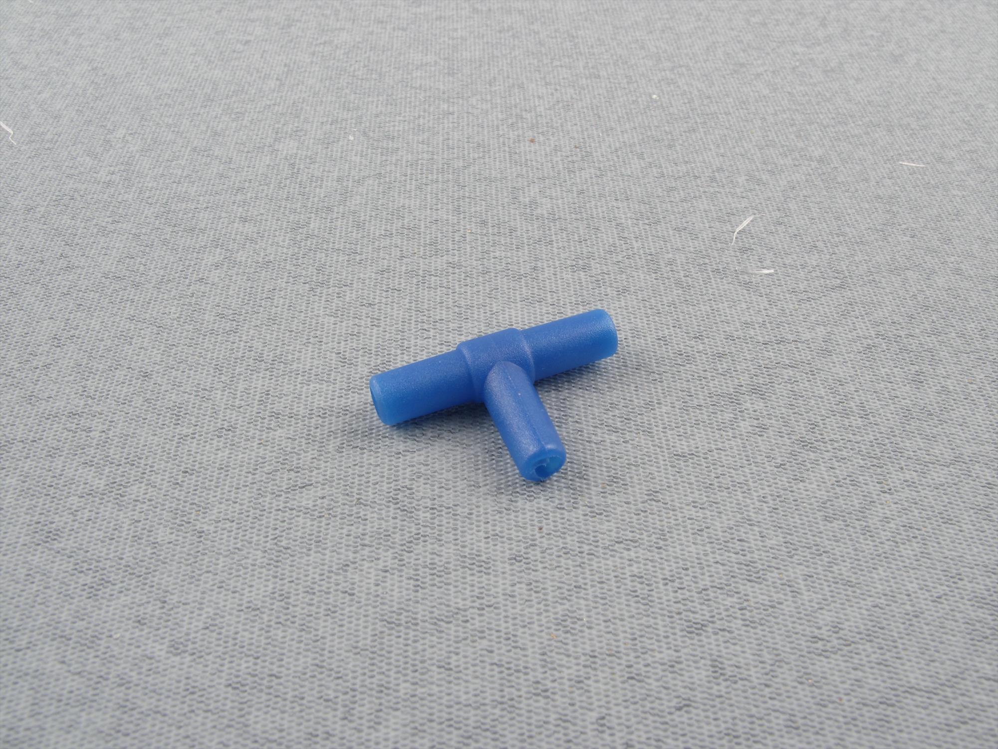 Radio Active Tee Joint - OD5.2mm/ID3.2mm (pk4) RGA2021