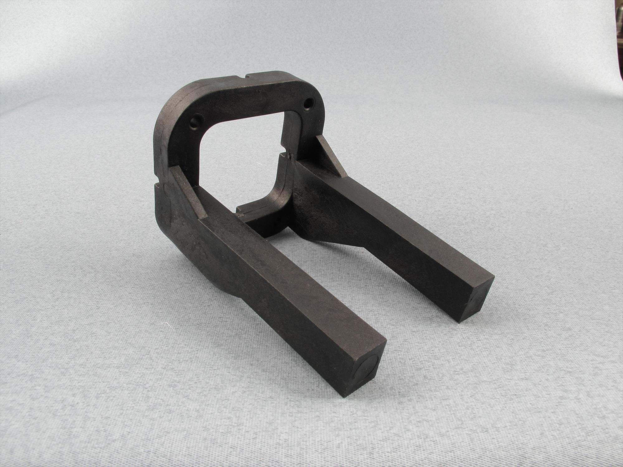 Radio Active Engine Mount Long 60/90 RAA1515