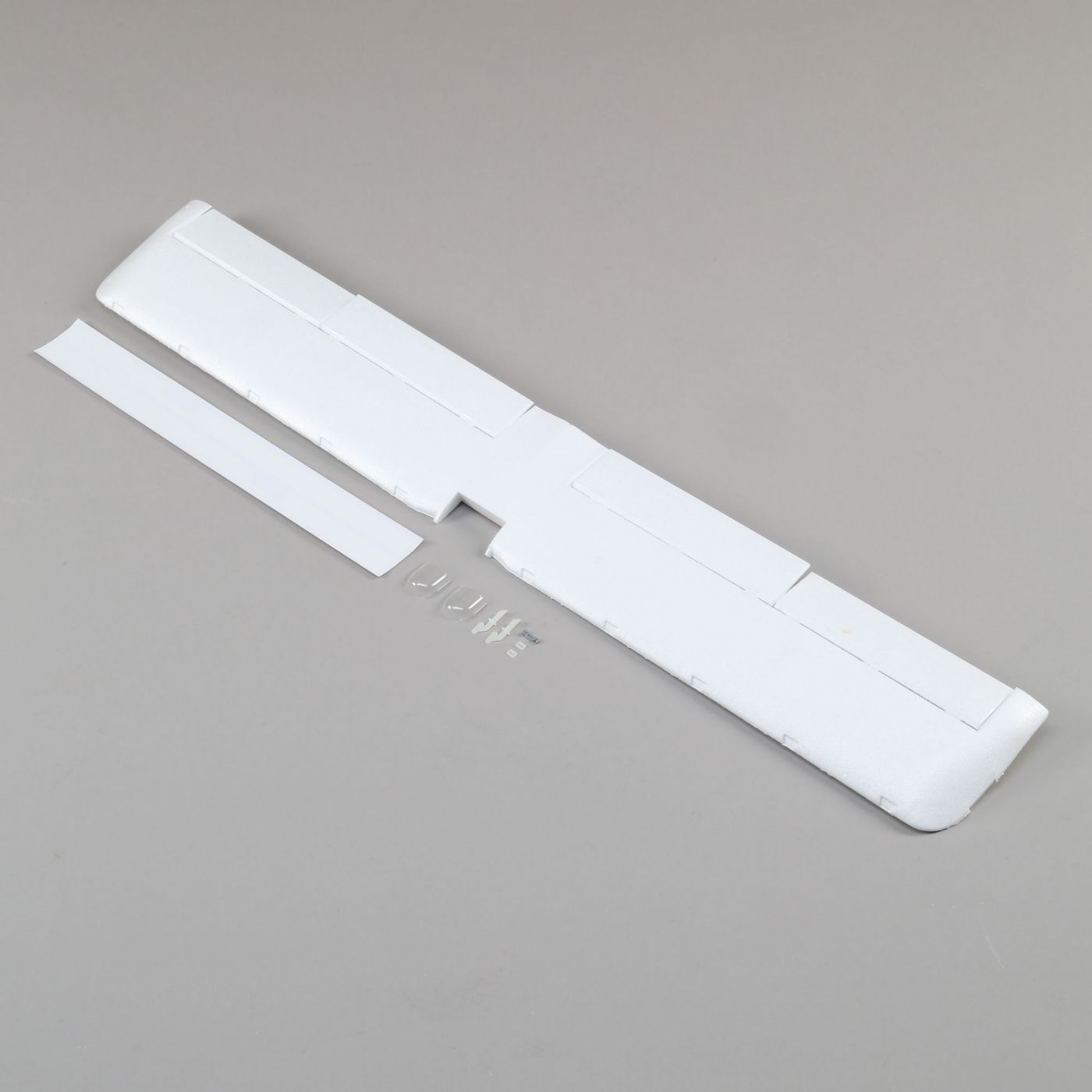 E-Flite Wing with hardware/pushrods: UMX Timber EFLU3952