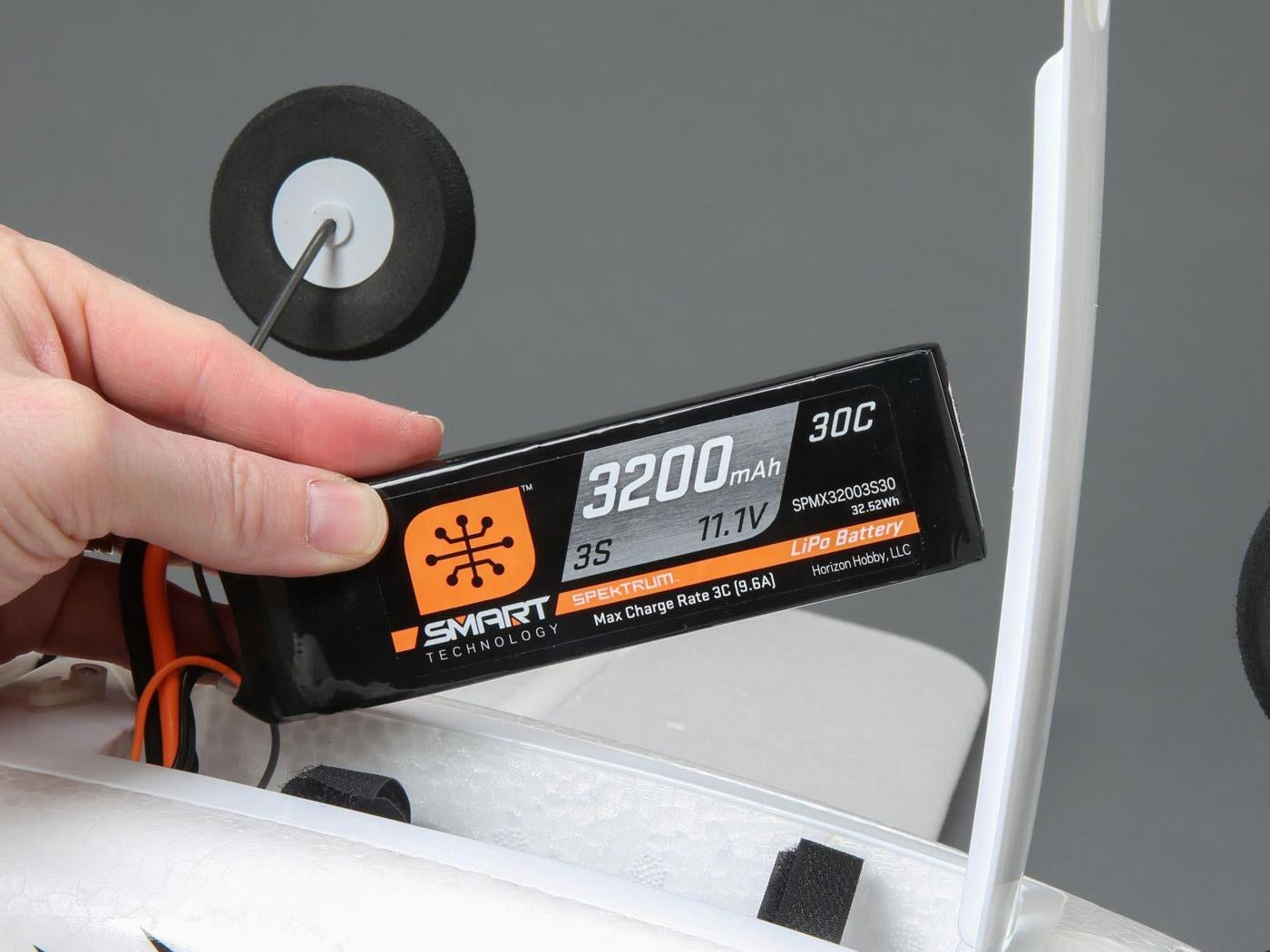 E-Flite Apprentice STS 1.5m RTF Smart Trainer with SAFE EFL3700