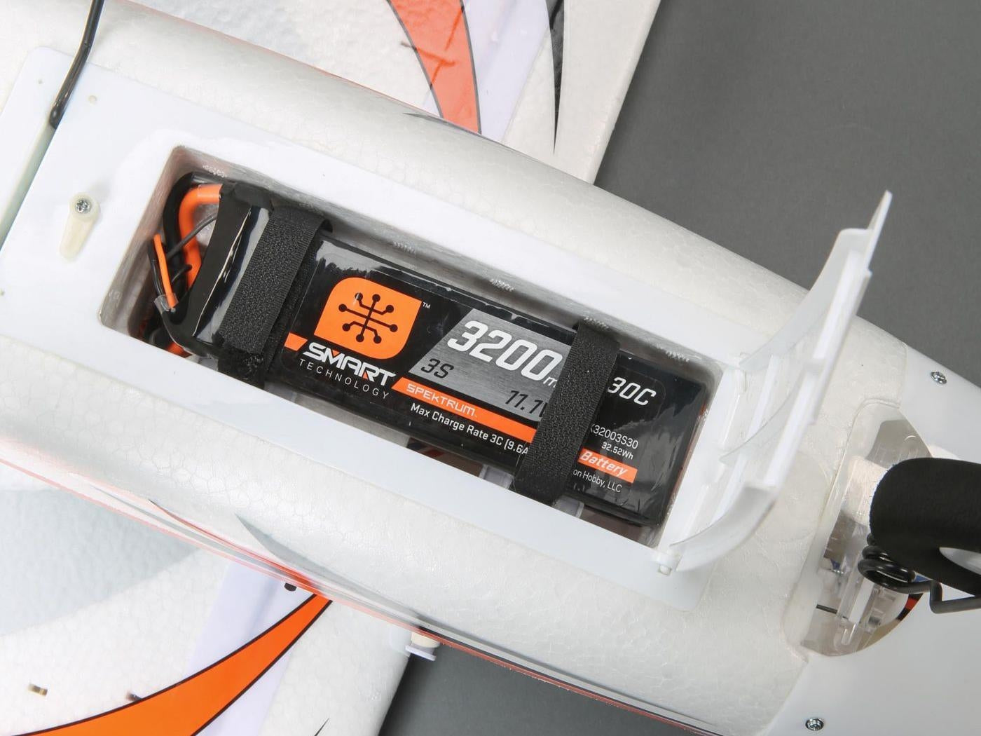 E-Flite Apprentice STS 1.5m RTF Smart Trainer with SAFE EFL3700