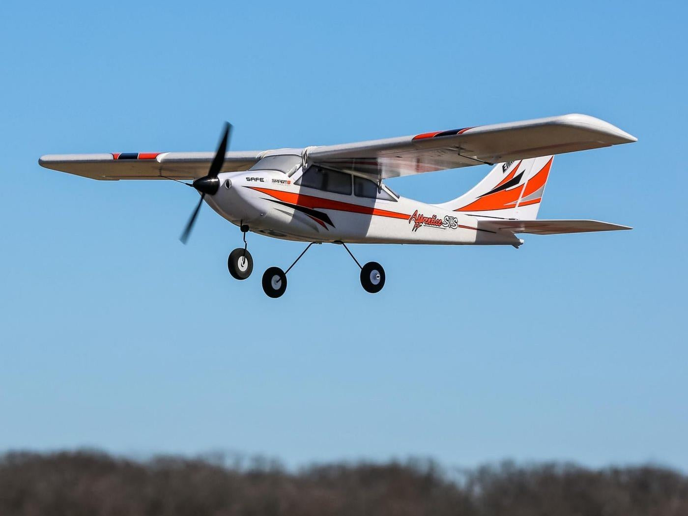 E-Flite Apprentice STS 1.5m RTF Smart Trainer with SAFE EFL3700