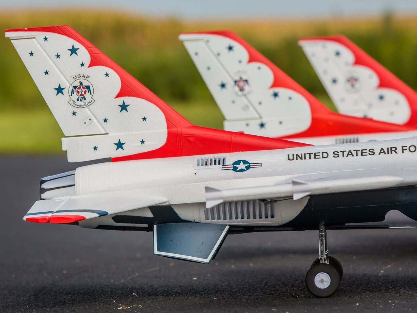E-Flite F-16 Thunderbirds 70mm EDF BNF Basic with AS3X and SAFE Select EFL78500