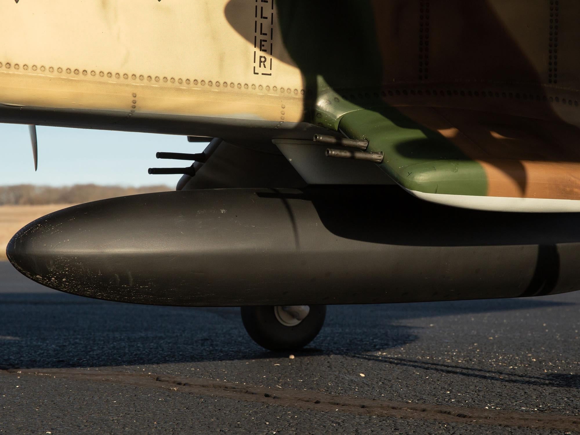 Hangar 9 OV-10 Bronco 30cc ARF with Landing Gear Set HAN4670CR