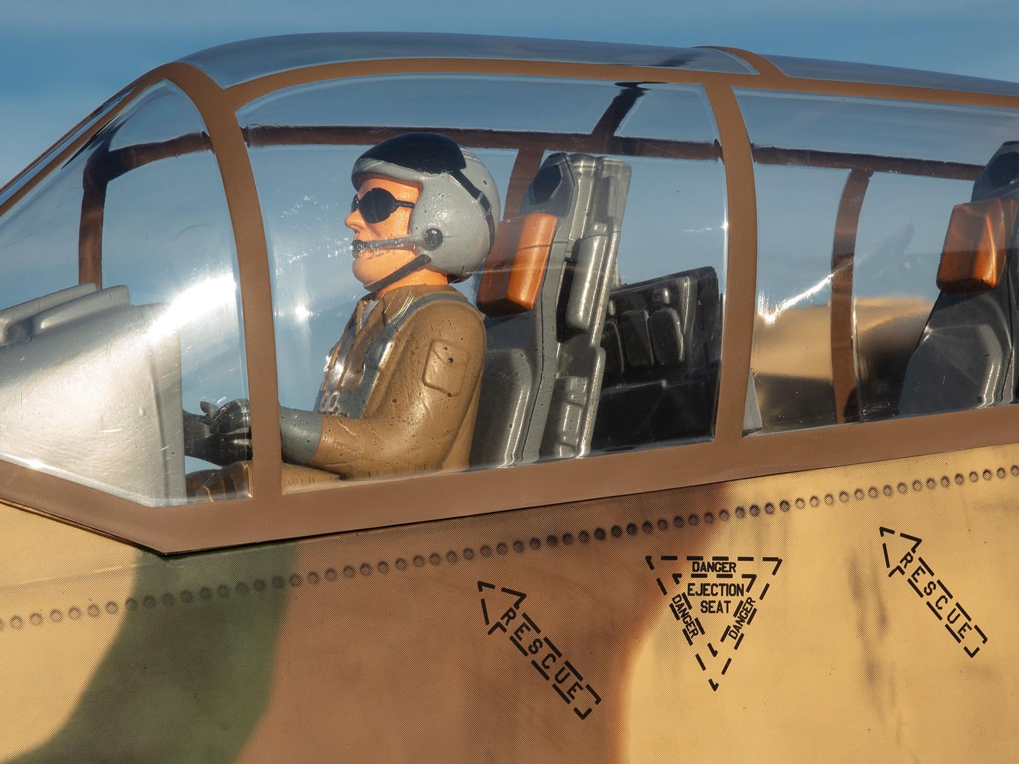 Hangar 9 OV-10 Bronco 30cc ARF with Landing Gear Set HAN4670CR