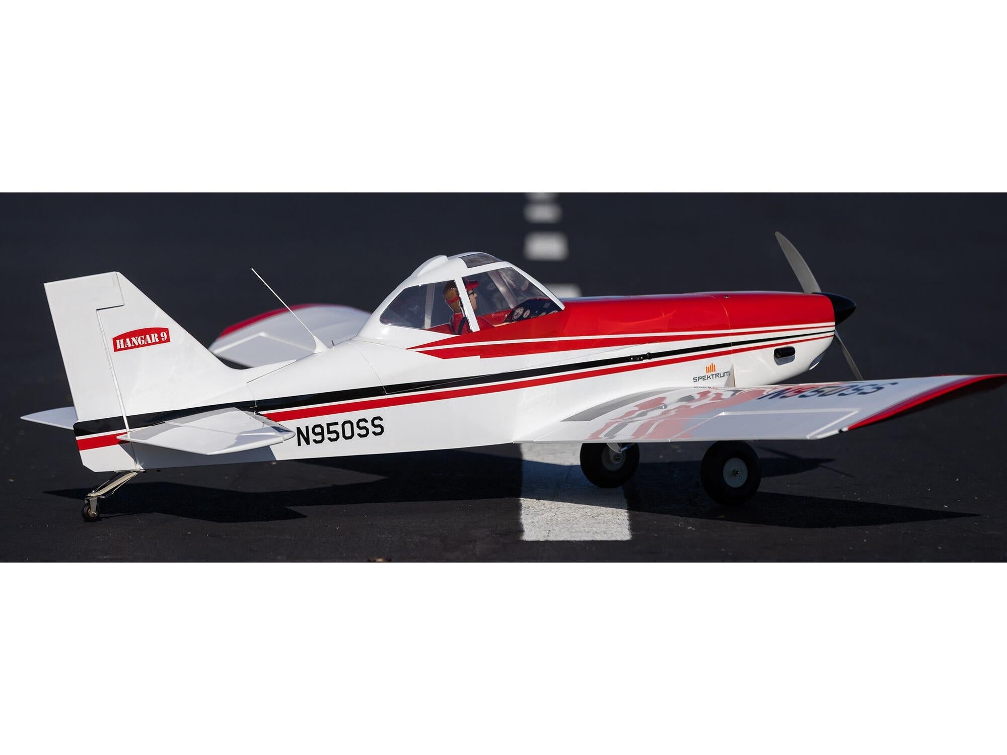 Hangar 9 Pawnee Brave 20cc ARF 87" HAN7035