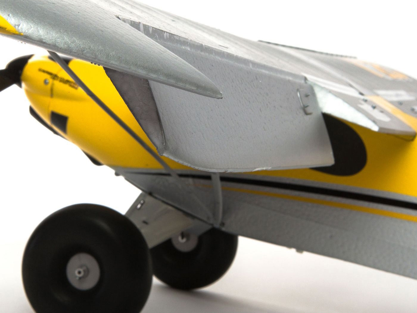 HobbyZone Carbon Cub S2 1.3m BNF With SAFE HBZ32500