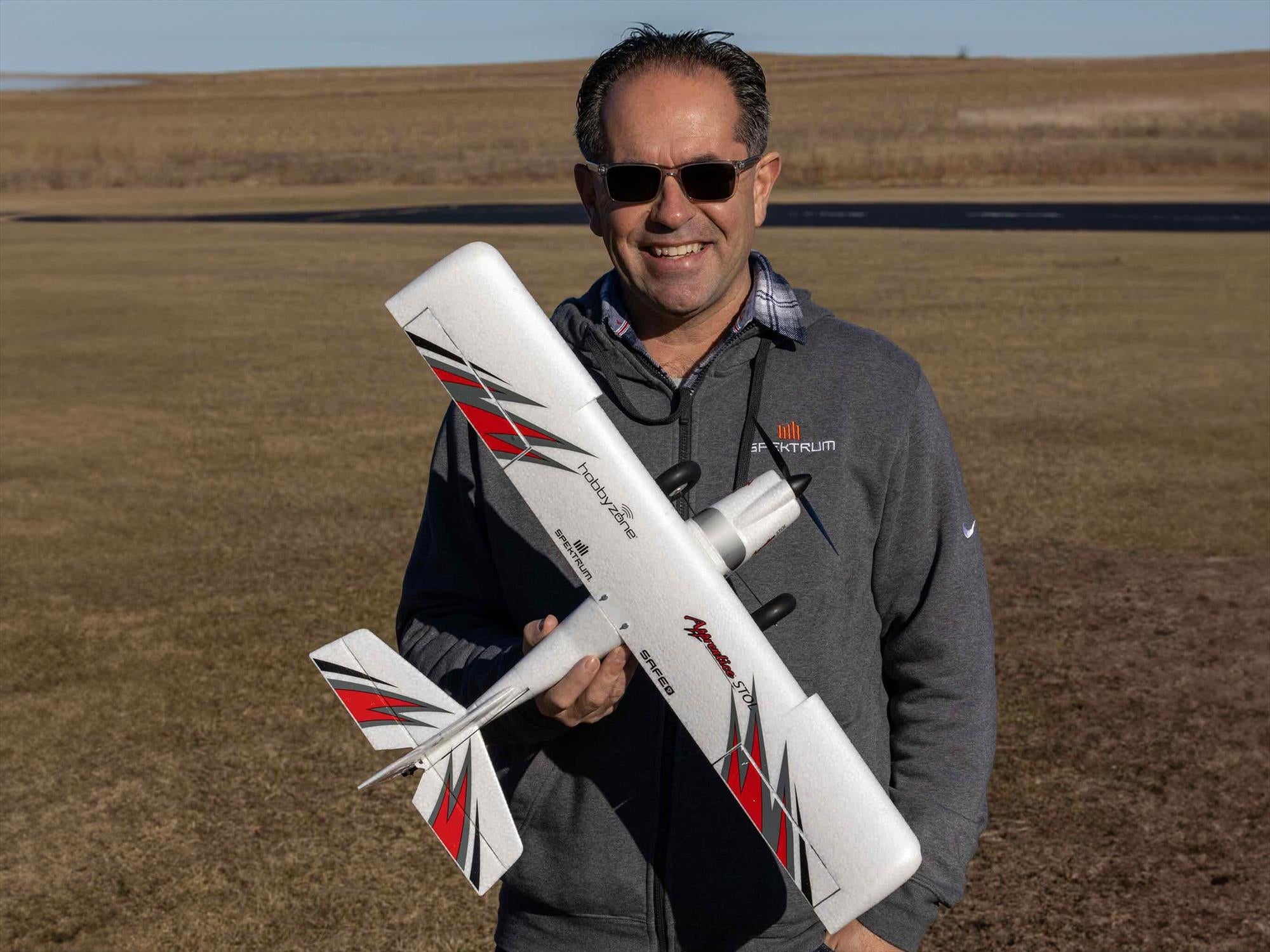 Hobbyzone Apprentice STOL S 700mm BNF Basic with SAFE HBZ6150