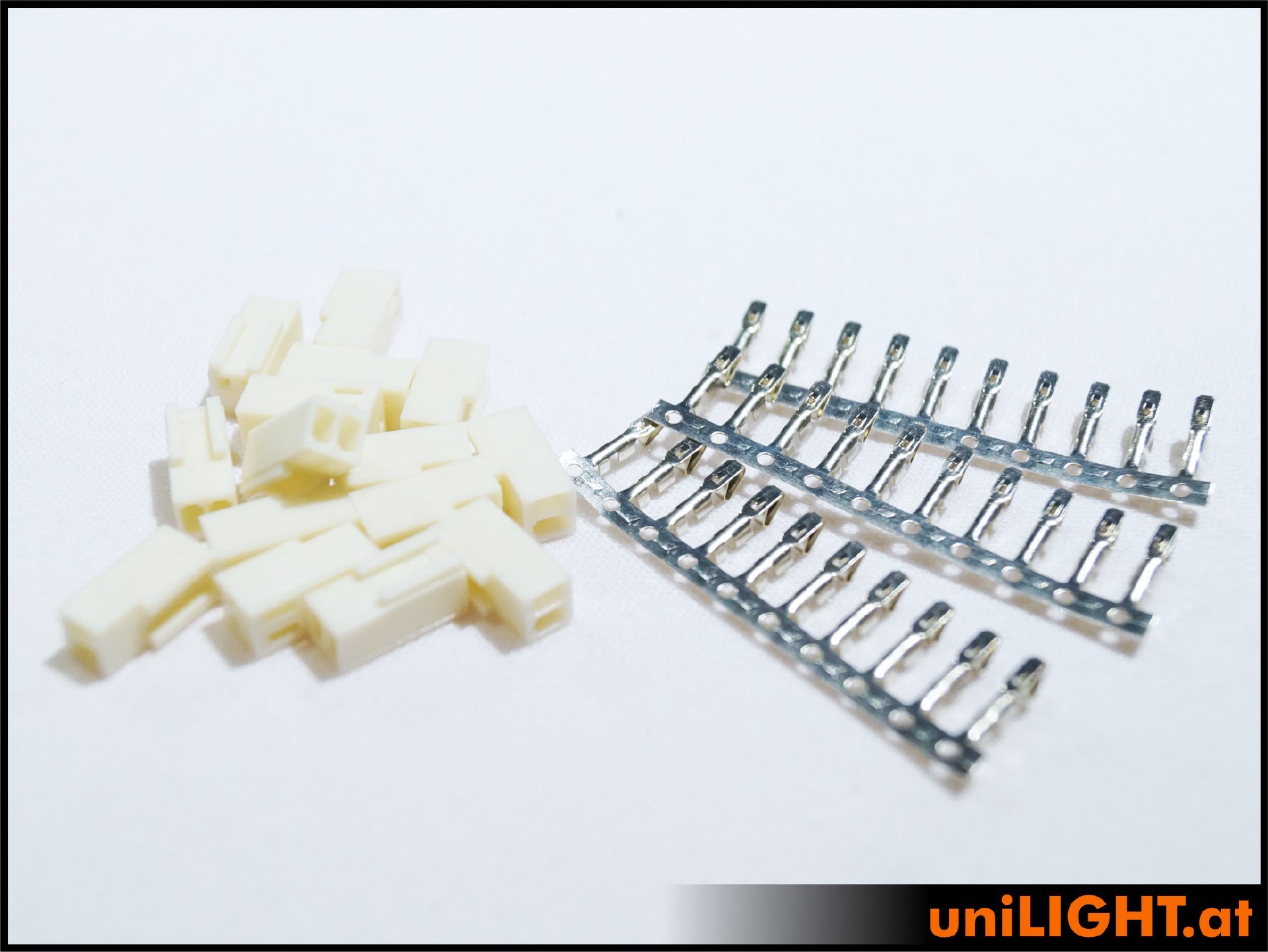 UniLight Plug For Crimping