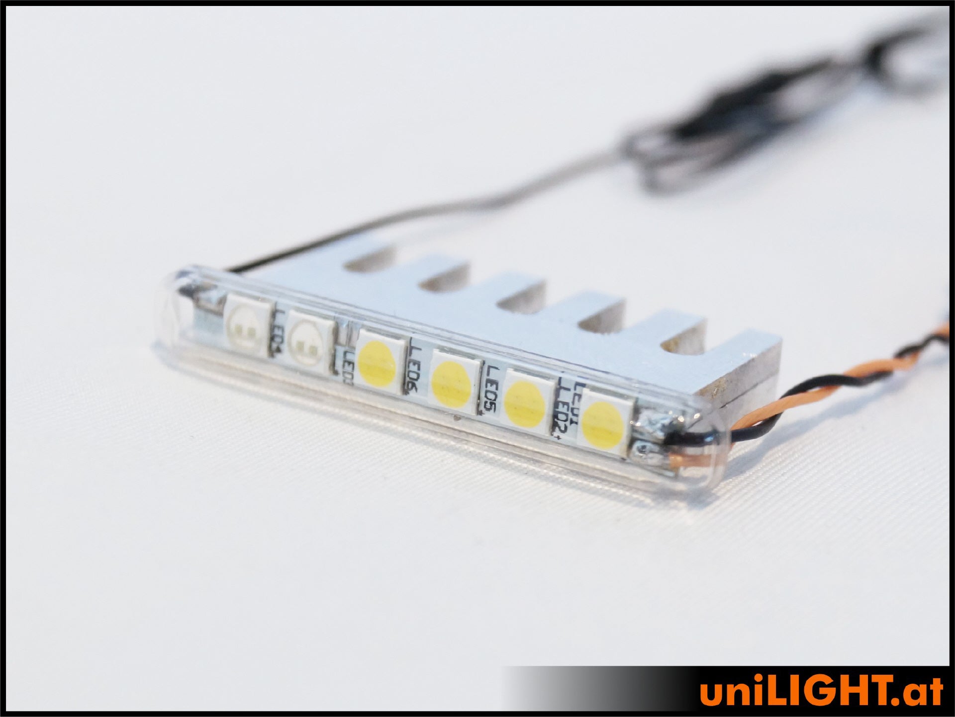 UniLight 5mm Navigation & Strobe, 10Wx2 Green