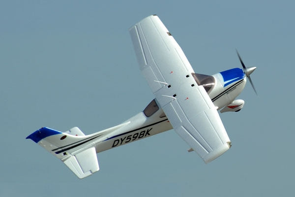 Dynam Cessna 182 1280MM RTF W/6-Axis Gyro W/ABS DYN8938-SRTF