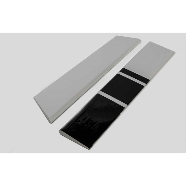 Hangar 9 Aileron and Flap (RH): Ultra Stick 30cc HAN236510