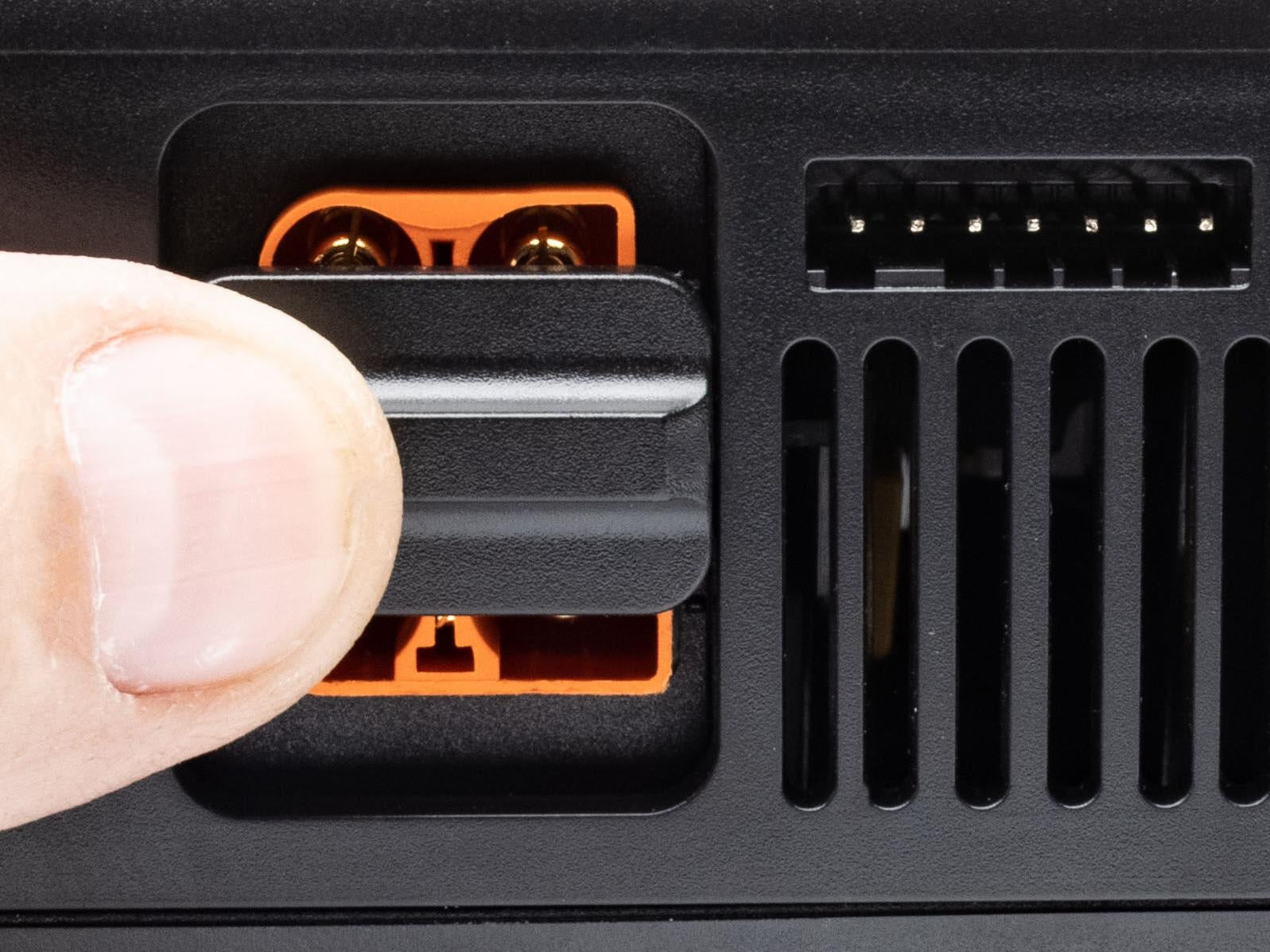 Spektrum S1200 Smart G2 AC Charger 1 x 200W SPMXC2020I