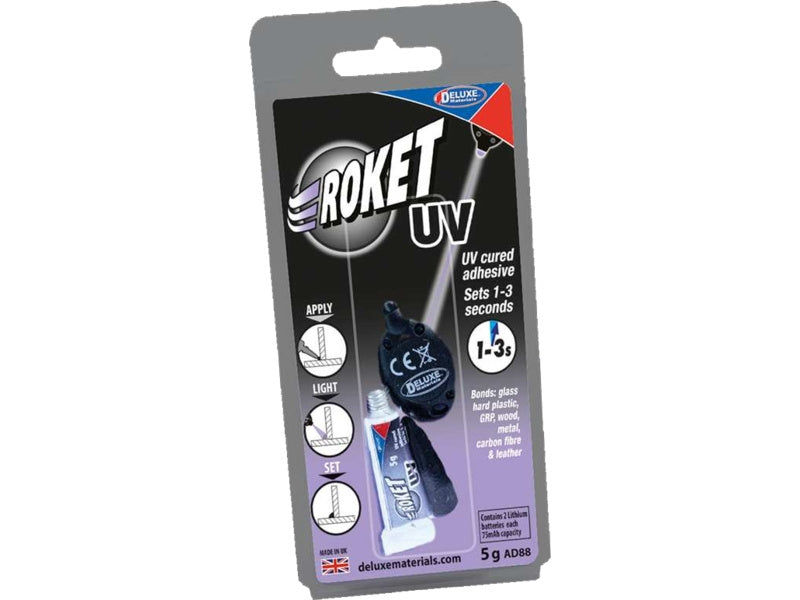 Roket UV Glue 5g with UV light from Deluxe Materials AD88