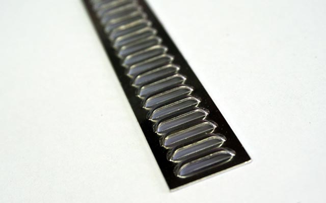 Emcotec Ventilation Louvres 90x16mm (2pcs) KR70009