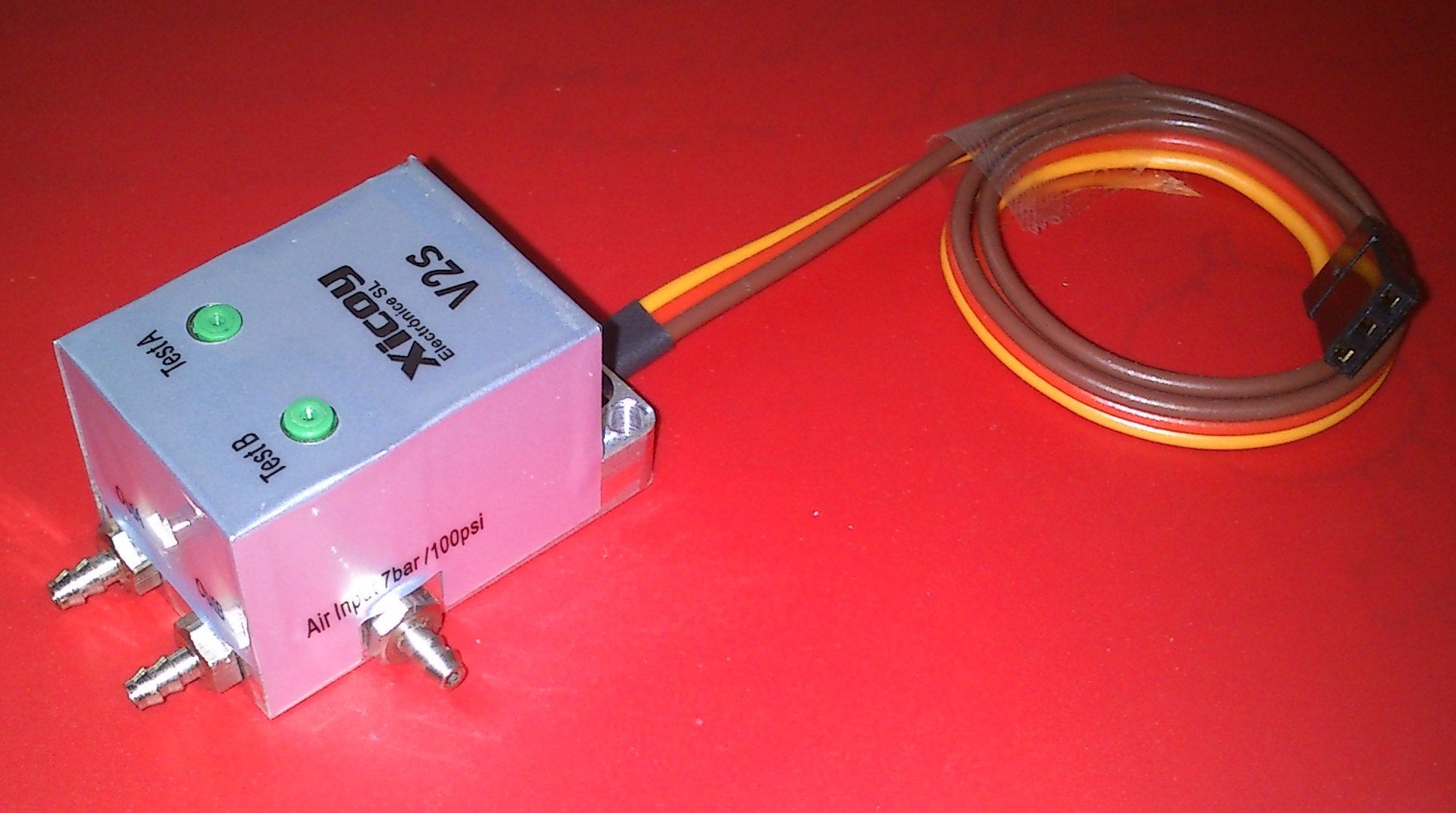 Xicoy Double Action Electronic Retract Valve V2s barbed for 3 mm / Robart Air tube