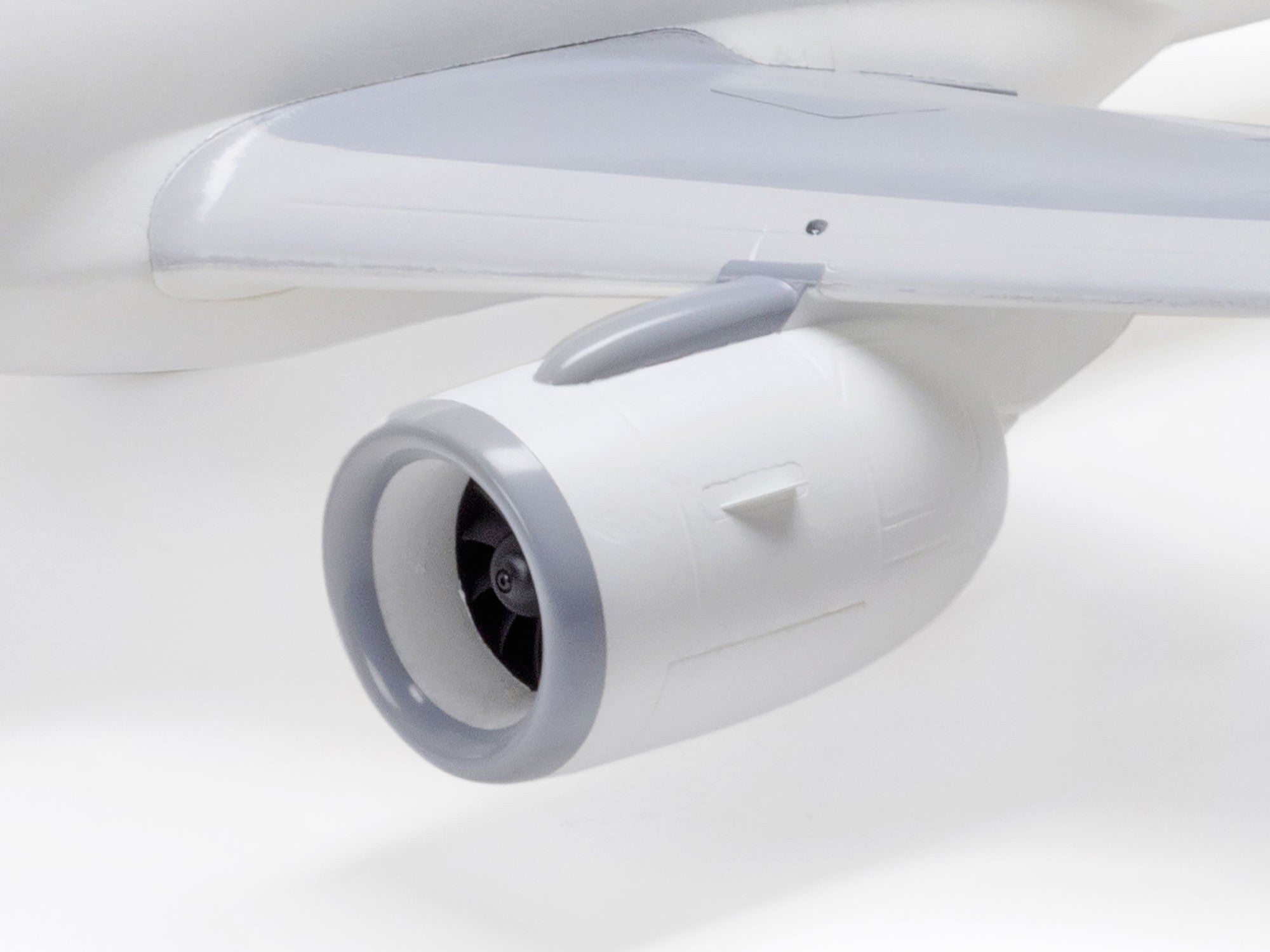 E-Flite Airbus A320neo Twin 64mm EDF BNF Basic w/AS3X+ SAFE White EFL-1495