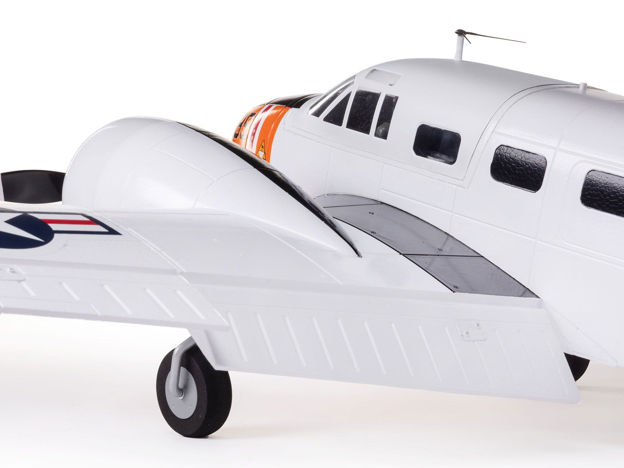 E-Flite Beechcraft D18/RC-45J 1.5m PNP EFL-3727