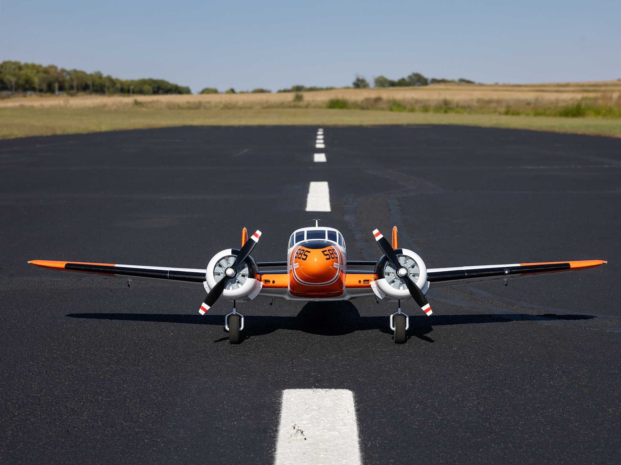 E-Flite Beechcraft D18/RC-45J 1.5m PNP EFL-3727
