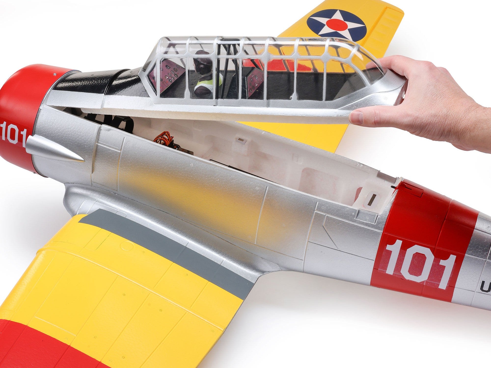 E-Flite SNJ-5/AT-6 Texan 1.5m BNF Basic with AS3X+ and SAFE Select EFL08750