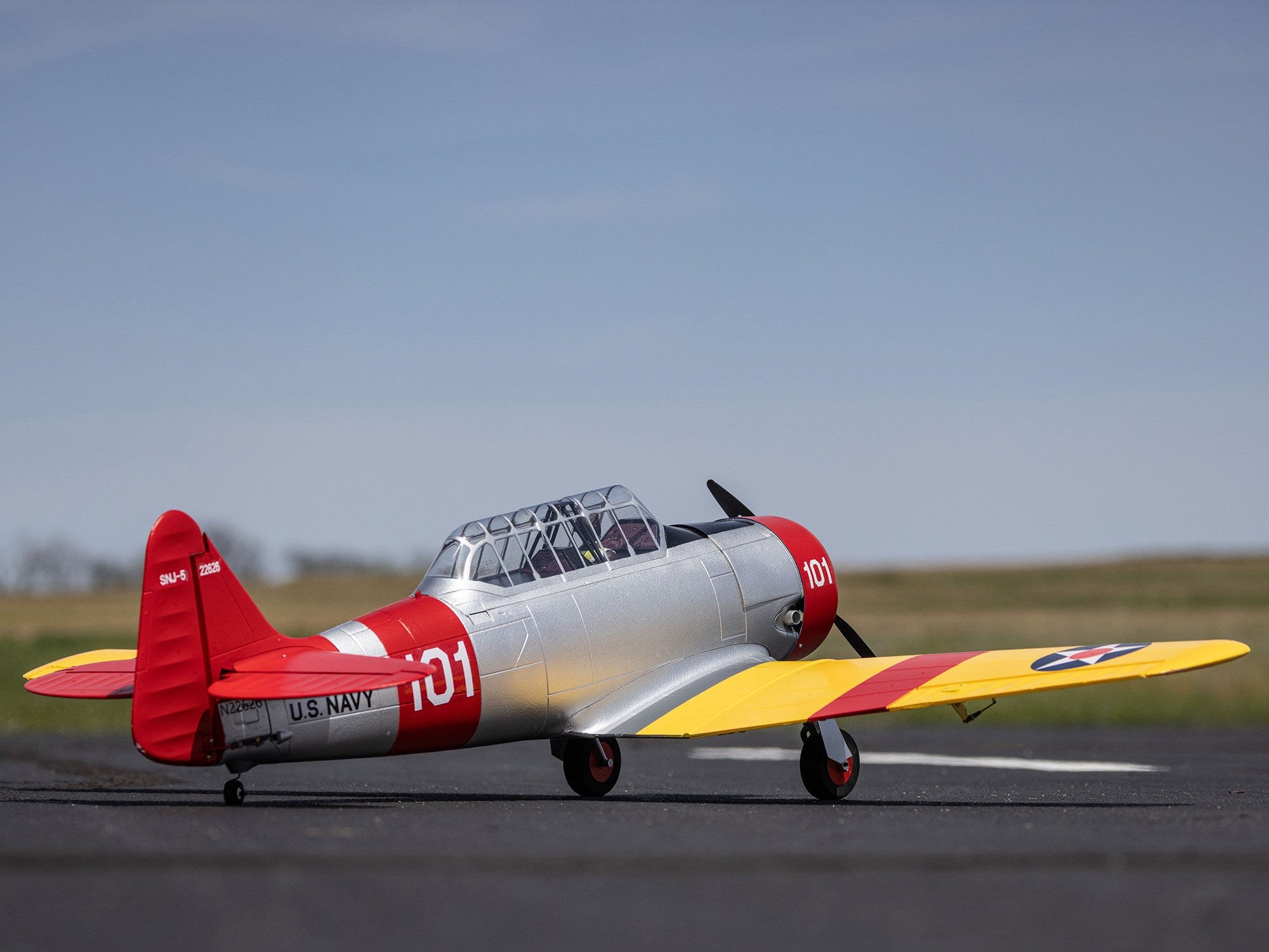 E-Flite SNJ-5/AT-6 Texan 1.5m BNF Basic with AS3X+ and SAFE Select EFL08750