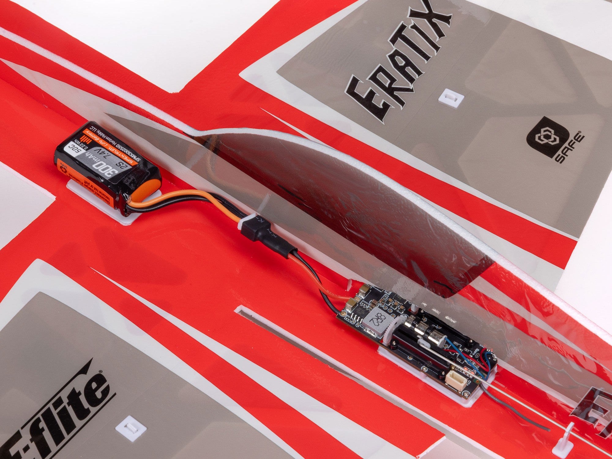 E-Flite UMX Eratix 3D FF 450mm BNF Basic with AS3X and SAFE Select EFLU02050