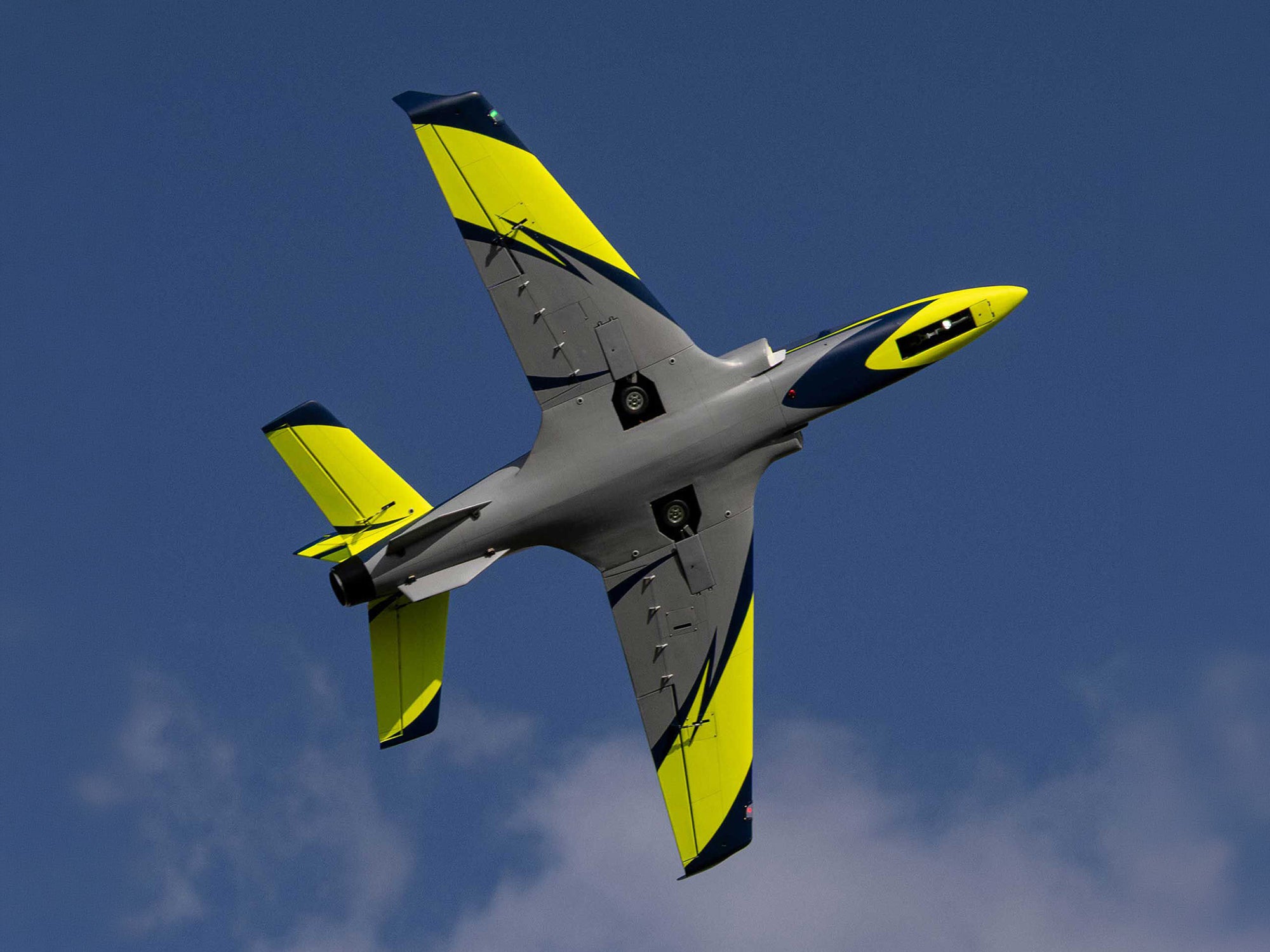 Hangar 9 Viper 100N Turbine Jet ARF HAN-3625ARF