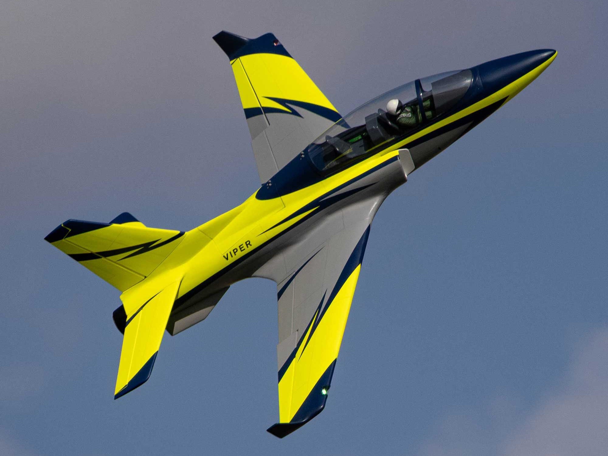 Hangar 9 Viper 100N Turbine Jet ARF HAN-3625ARF