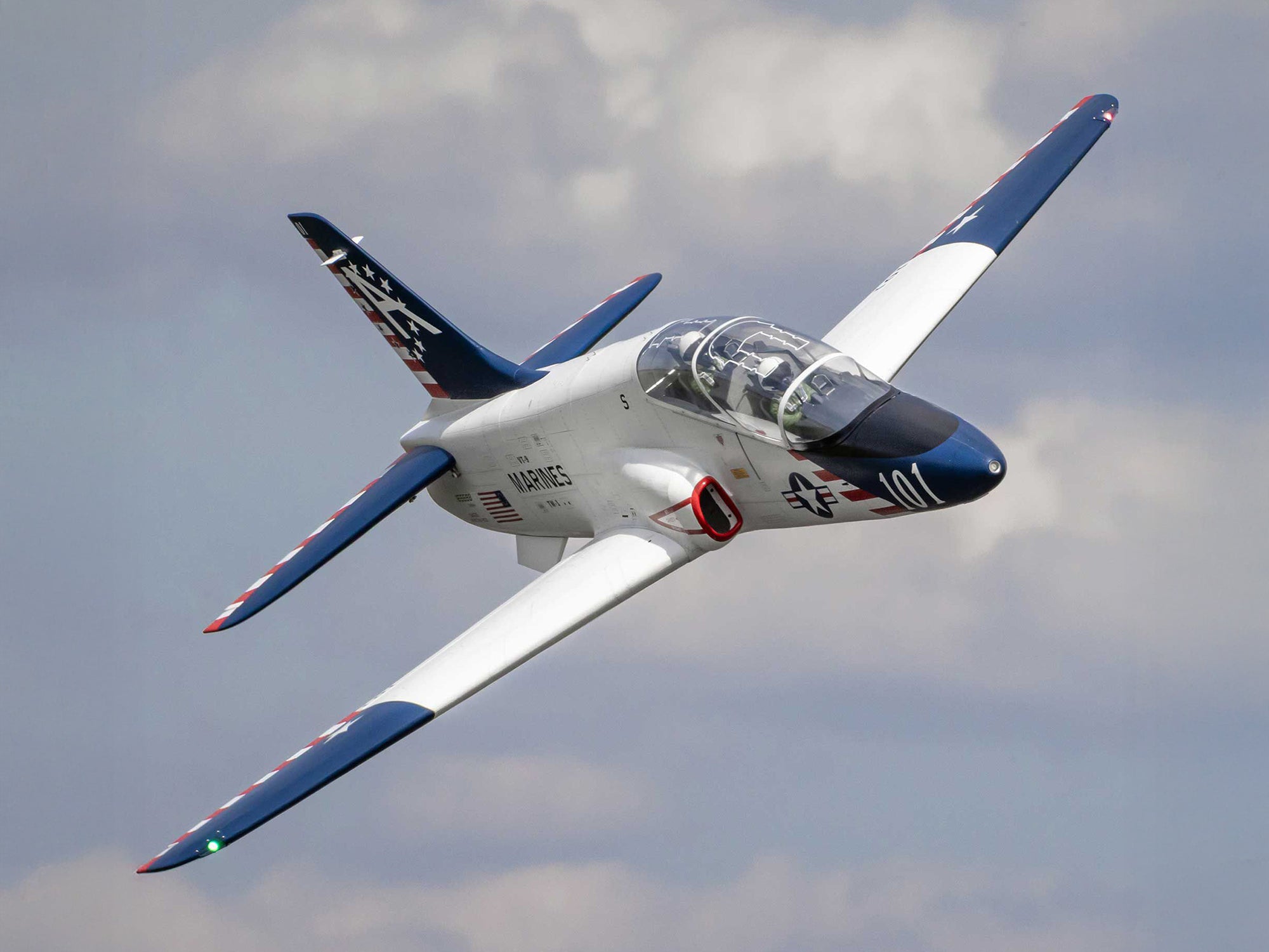 Hangar 9 Hawk/T-45 140-160N Turbine Jet ARF HAN13750