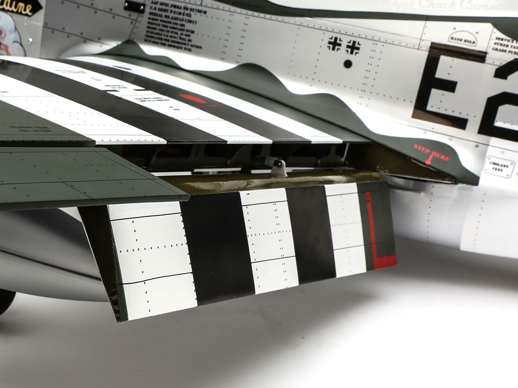 Hangar 9 P-51D Mustang 20cc ARF 69.5" HAN2820B Black Friday Special