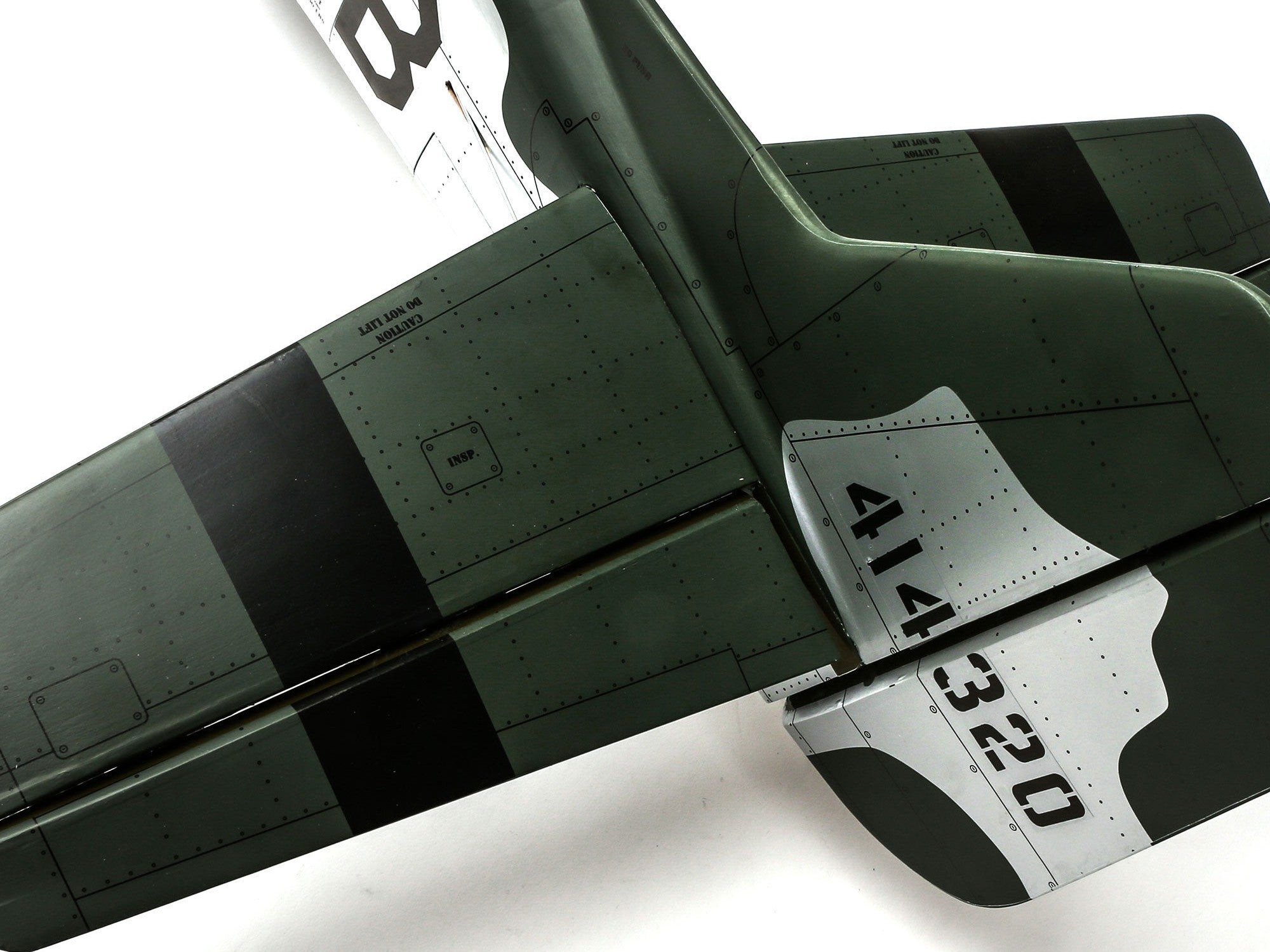 Hangar 9 P-51D Mustang 20cc ARF 69.5