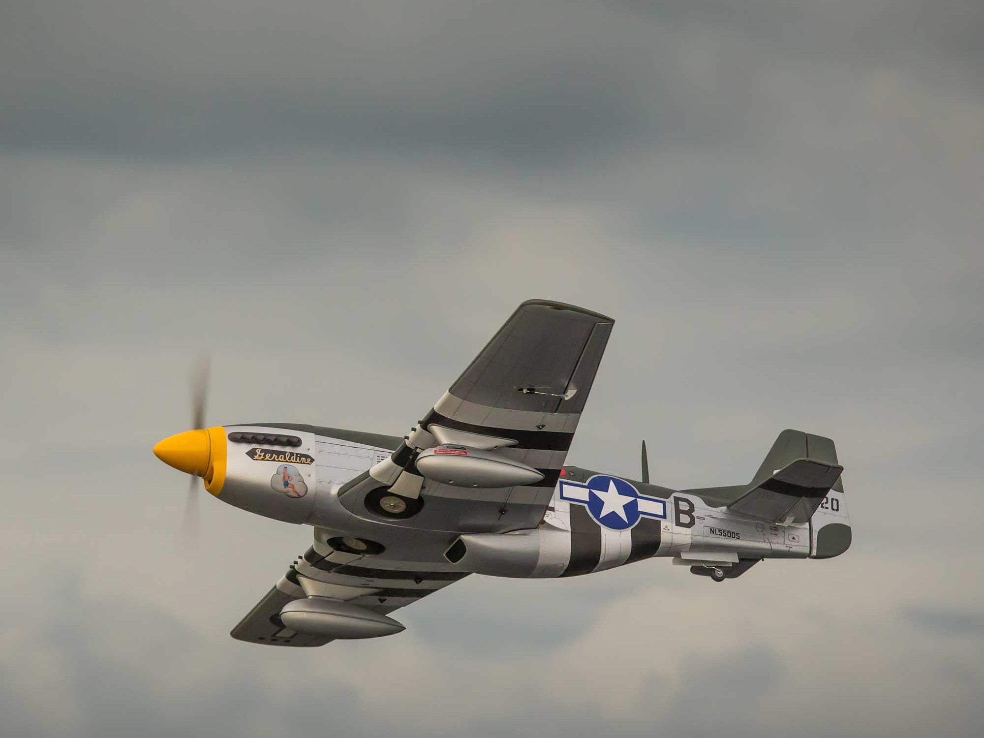 Hangar 9 P-51D Mustang 20cc ARF 69.5
