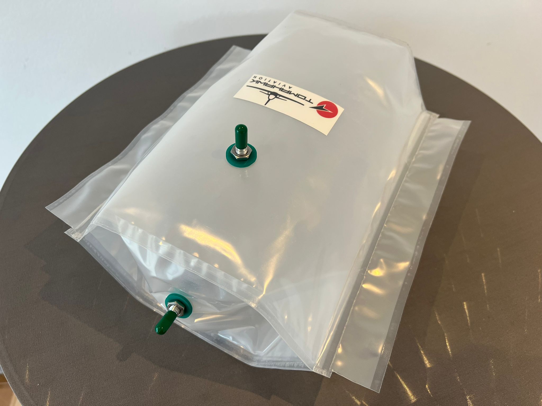 Bladder Tank V2 - 4L Fuel Bag 70069 from Tomahawk Aviation