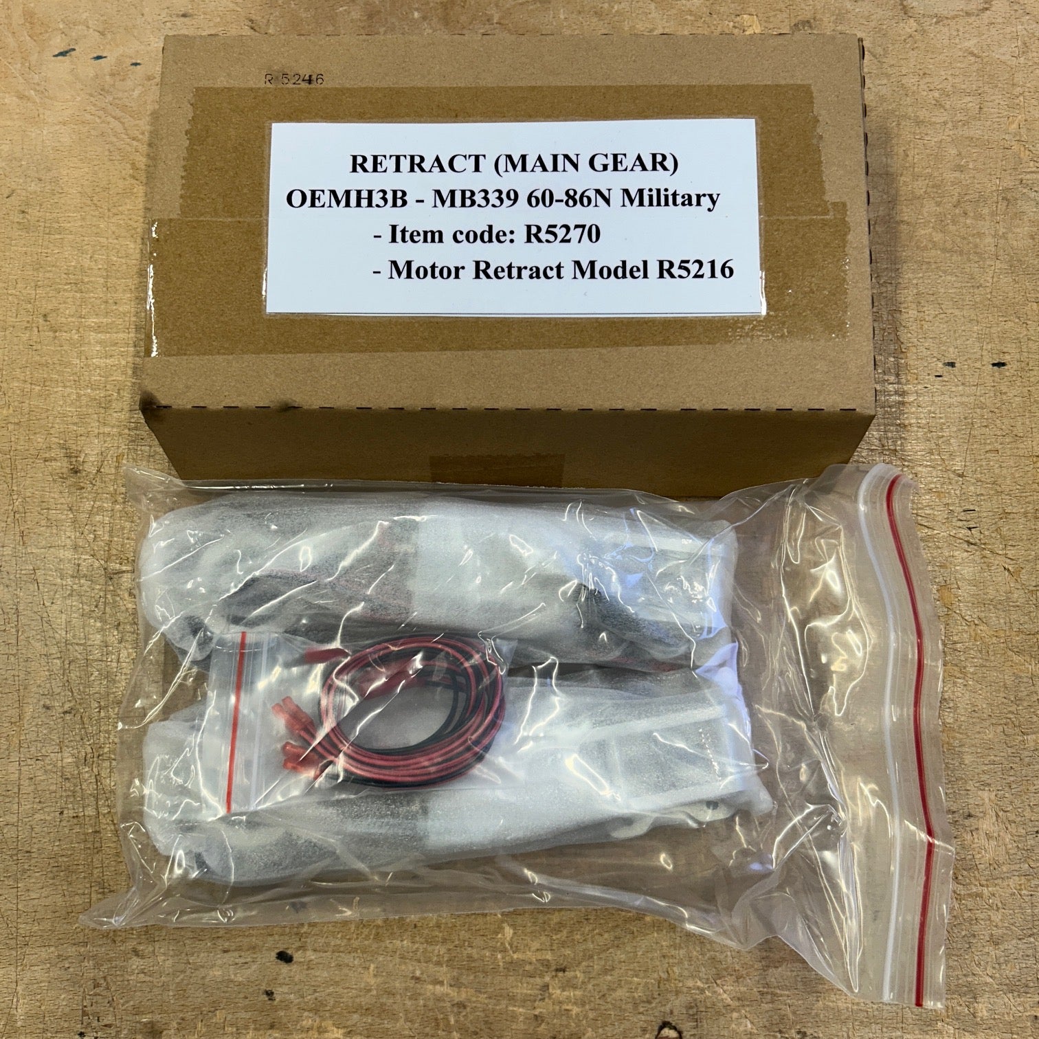 Hangar 9 Retract Set: Aermacchi MB-339 60-85N; Military HAN339029