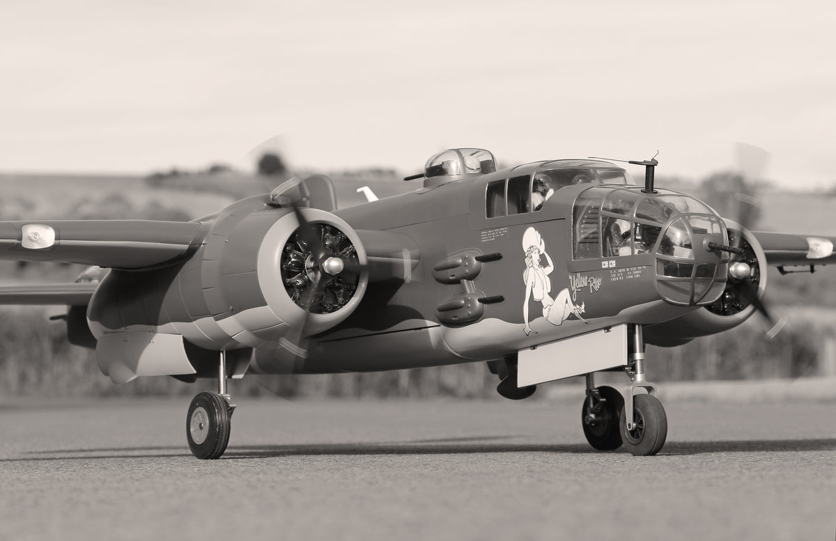 Seagull B-25 Mitchell (20cc) 2.41m / 95in with Retracts SEA330G