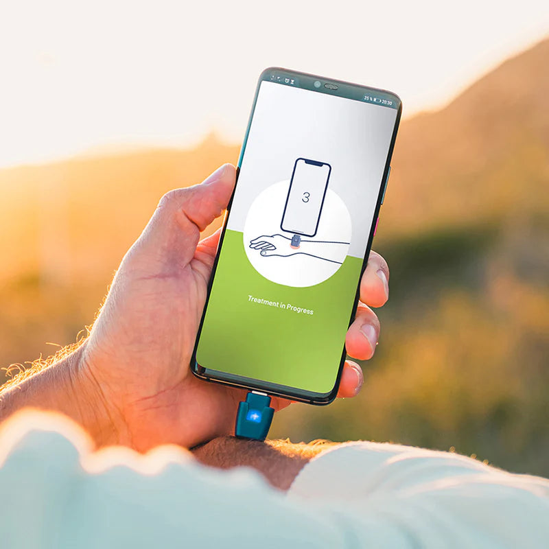 Heat it Smartphone Powered Insect Bite Healer - Chemical-Free Relief from Itching & Pain just with Concentrated Heat - for iPhone 15/16/17 & Android (USB-C)