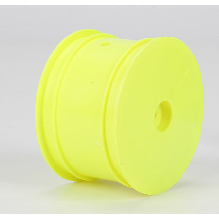 TLR 22 Yellow Rear Wheel (2) TLR7101