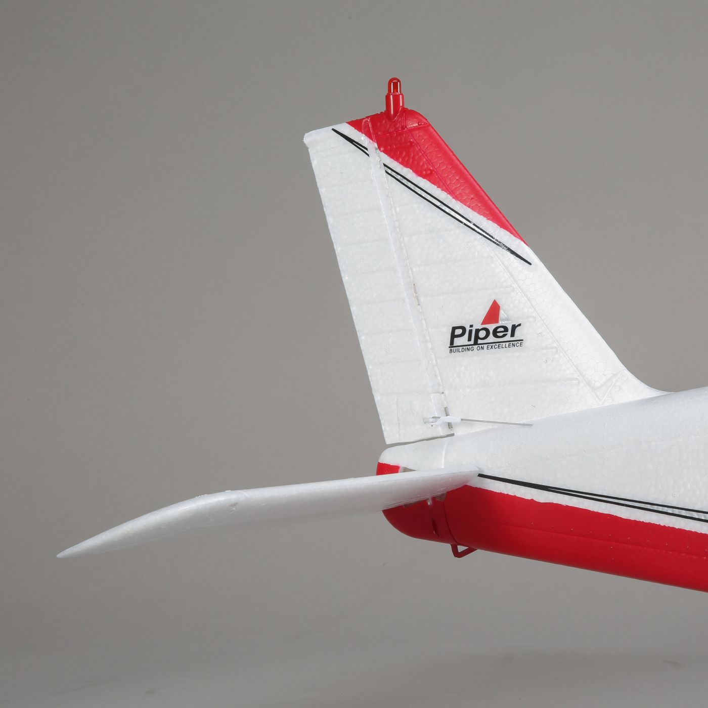 E-Flite Cherokee 1.3m BNF Basic with AS3X and SAFE Select EFL54500