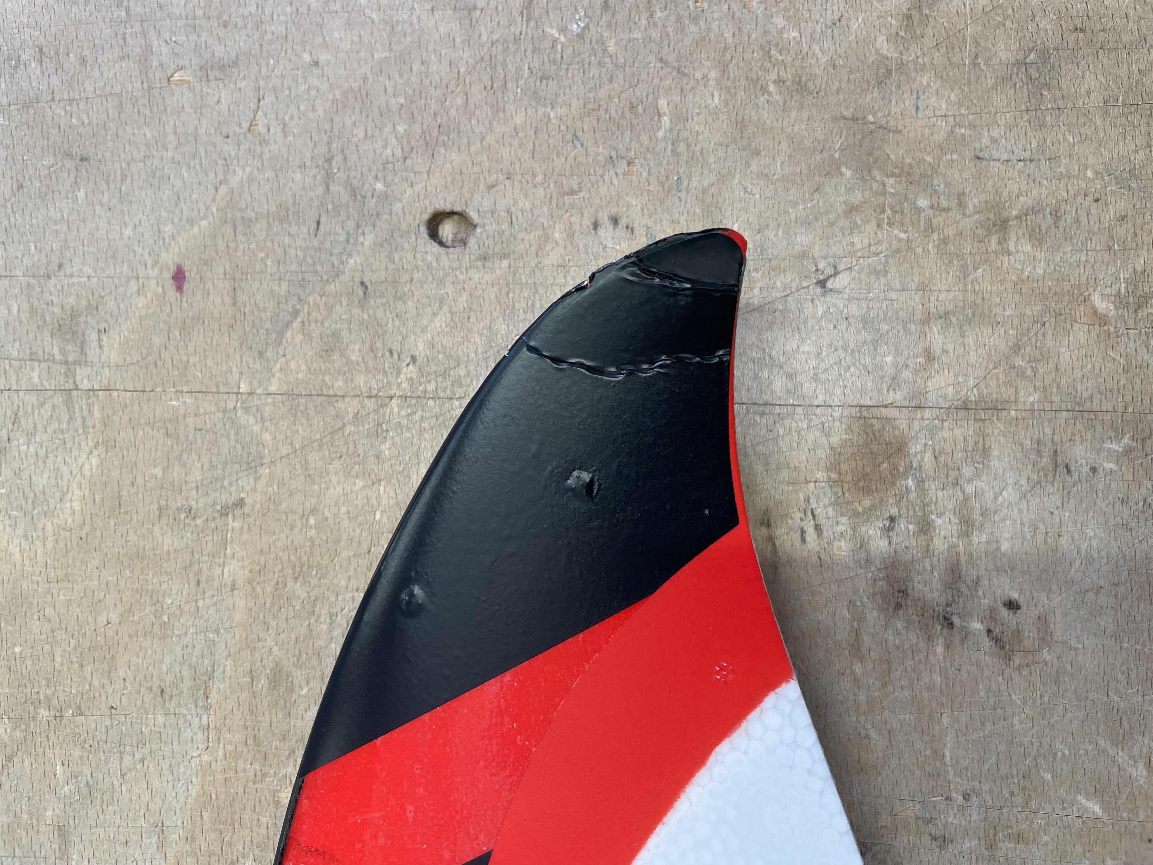 Maxthrust Aggressor Sport / Lightning Main Wing (DAMAGED TIP - SEE PICTURES)