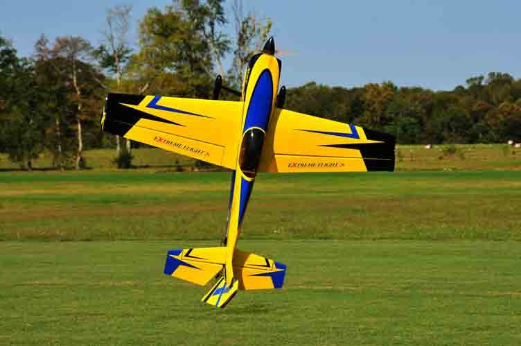 Extreme Flight 3DHS Slick 580 V2 60" Yellow/Blue