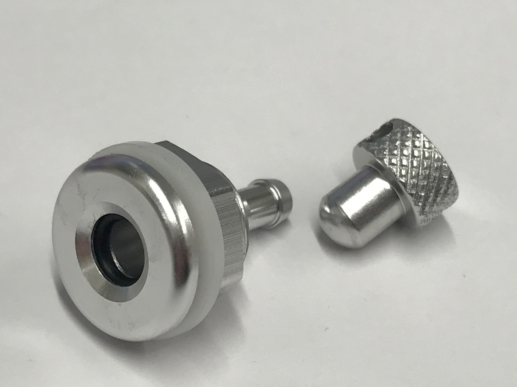 Intairco High Flow 6mm Fuselage Vent Fitting with Blanking Plug 4mm Barb IAC-317-2